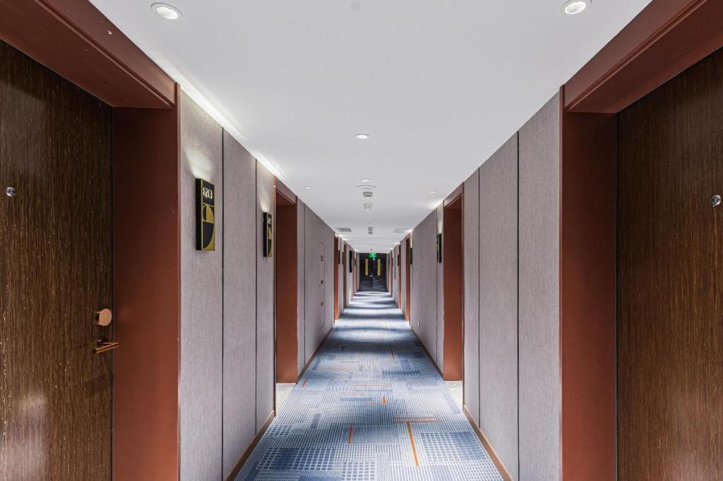 Yitel Premium Xuhui 4*